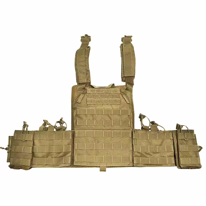 Men's lightweight tactical vest. Multifunctional hunter tactical vest with plug-in MOLLE system in stock - Image 3