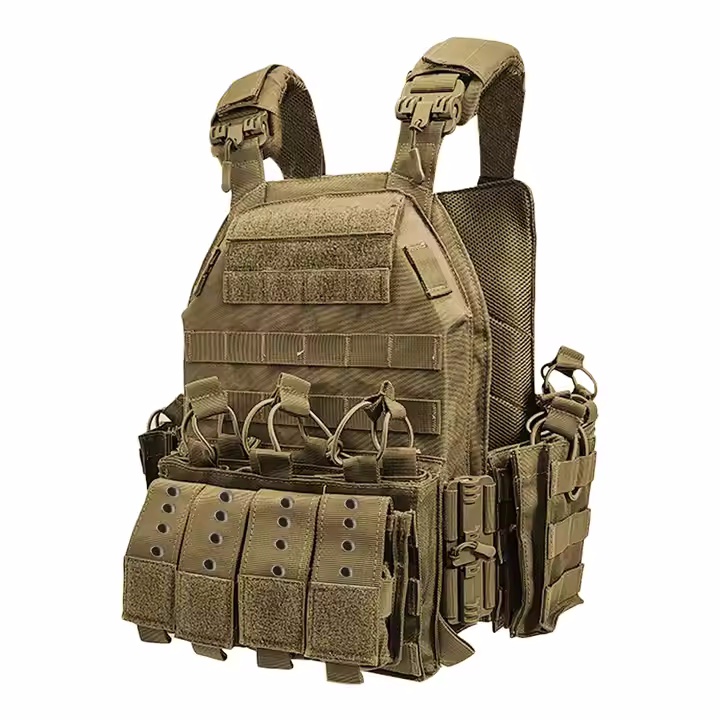 Men's lightweight tactical vest. Multifunctional hunter tactical vest with plug-in MOLLE system in stock - Image 4