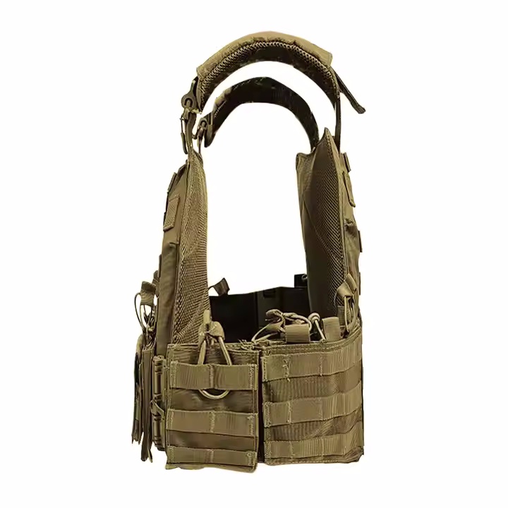Men's lightweight tactical vest. Multifunctional hunter tactical vest with plug-in MOLLE system in stock - Image 6